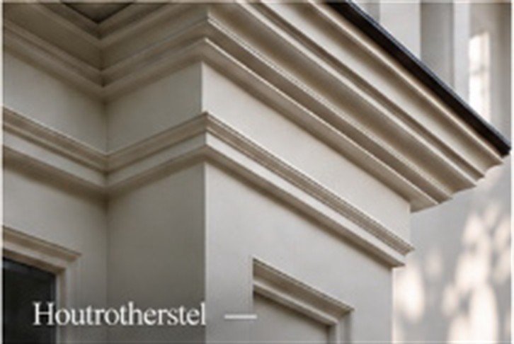 Monumentaal houtrotherstel lijstwerk in Weert
